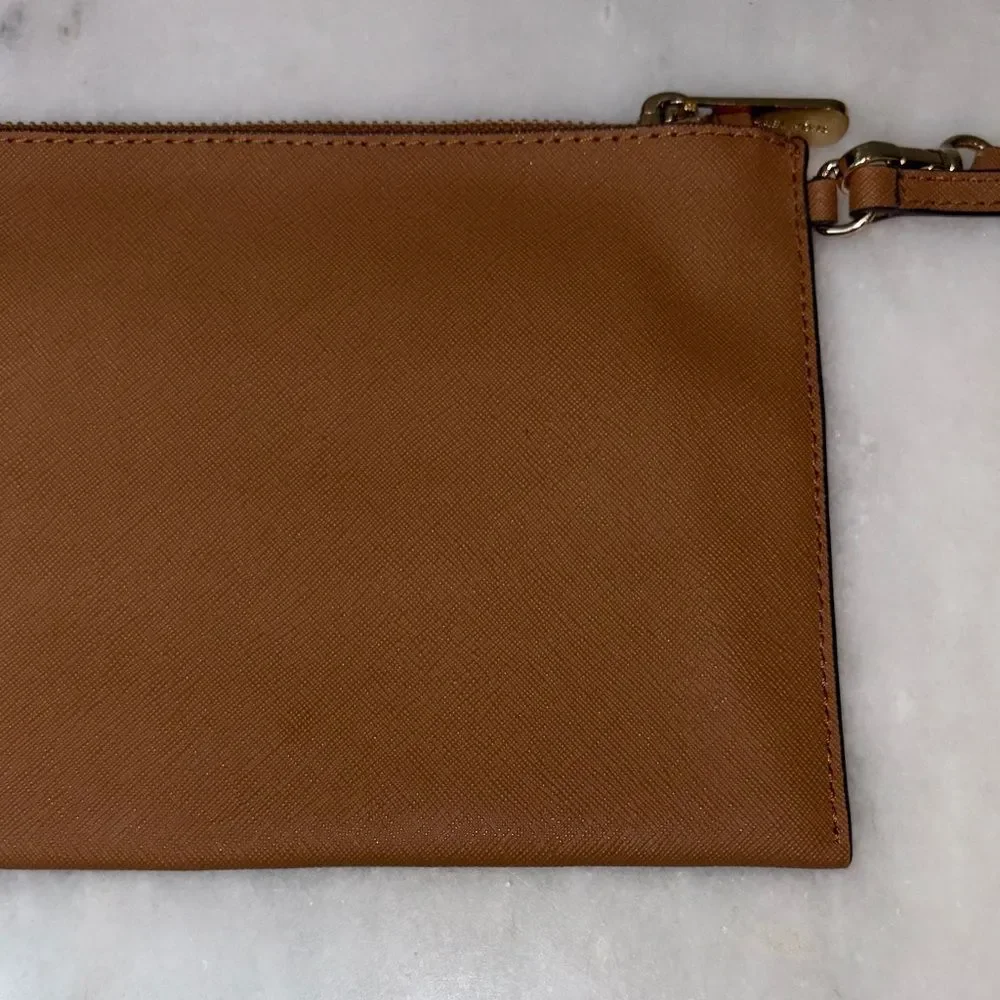 Michael Kors  Pouch Clutch Wristlet Jet Set Travel Large Pebbled Brown Leather